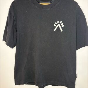 Peak Performance Oversized Graphic Tee